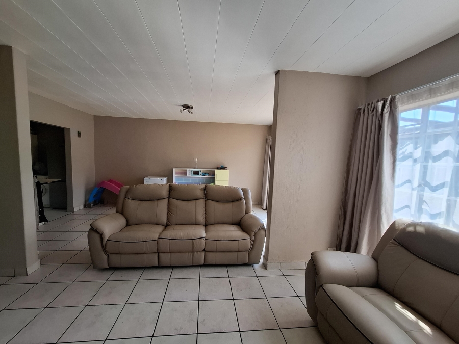 3 Bedroom Property for Sale in New State Areas Gauteng