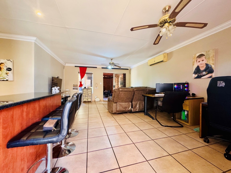 3 Bedroom Property for Sale in Doornpoort Gauteng