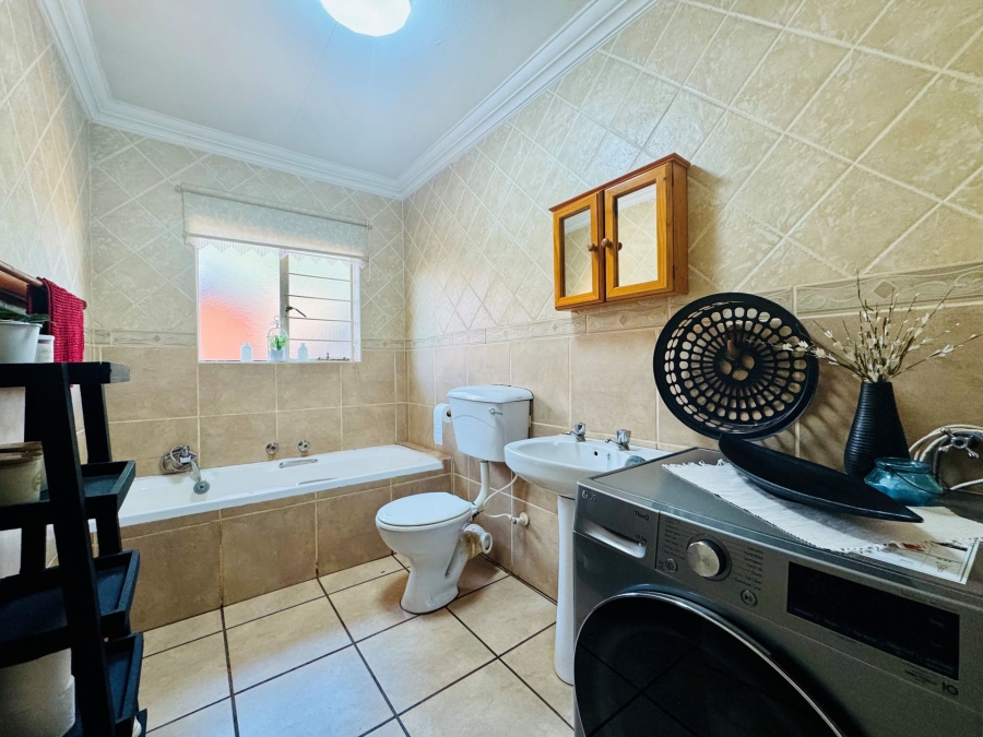 3 Bedroom Property for Sale in Doornpoort Gauteng