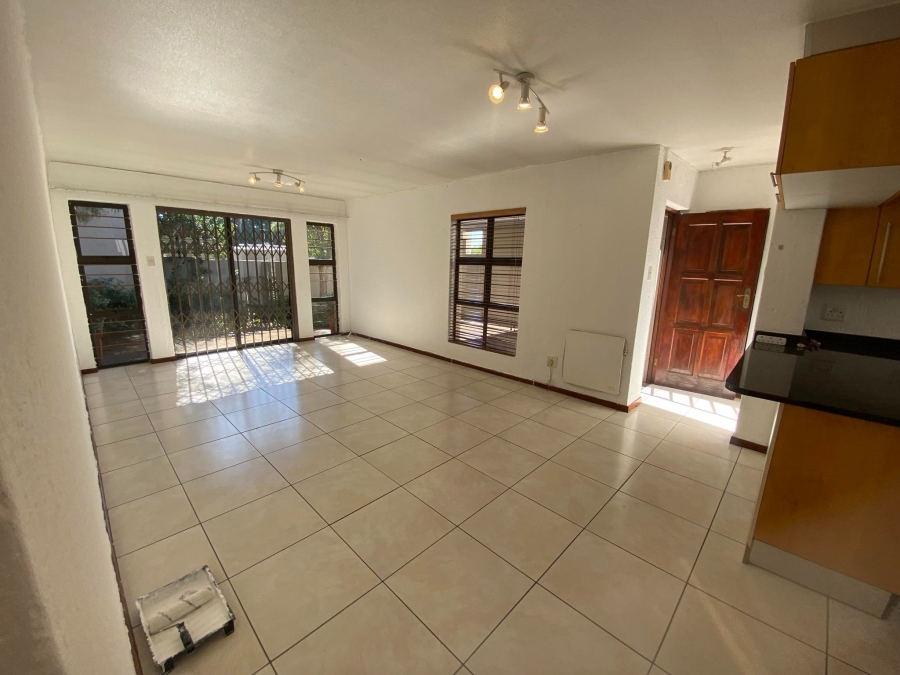 To Let 2 Bedroom Property for Rent in Morningside Gauteng