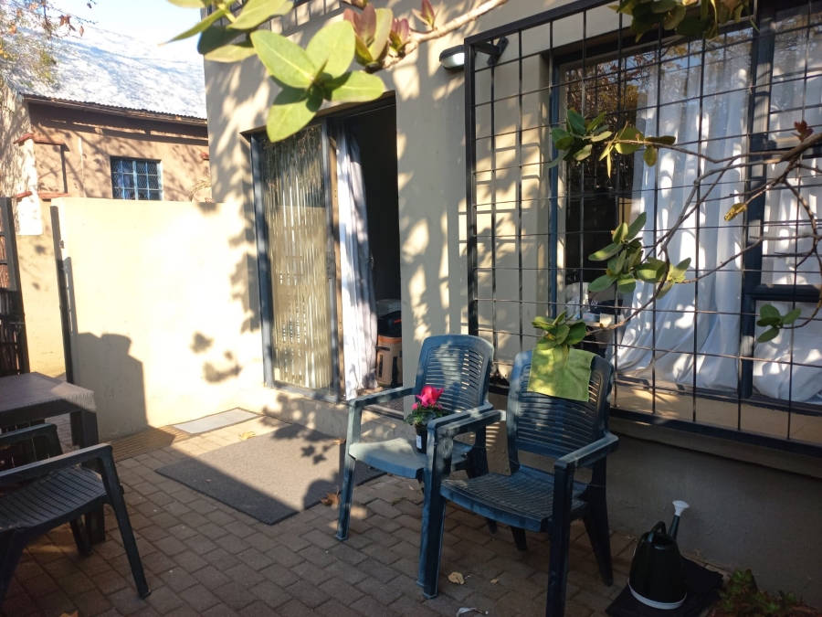1 Bedroom Property for Sale in Hatfield Gauteng