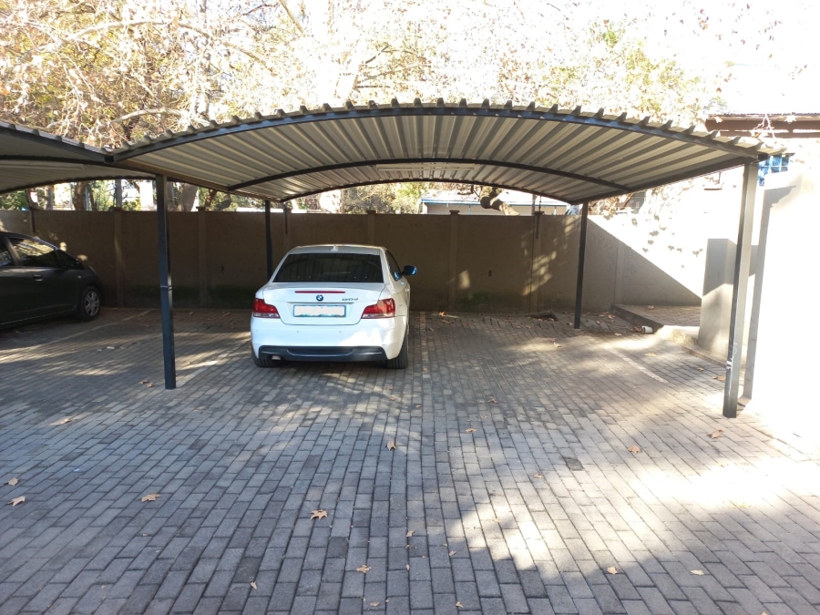 1 Bedroom Property for Sale in Hatfield Gauteng