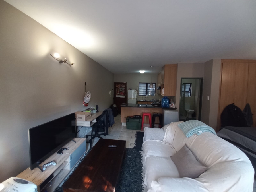 1 Bedroom Property for Sale in Hatfield Gauteng
