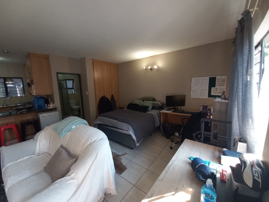 1 Bedroom Property for Sale in Hatfield Gauteng