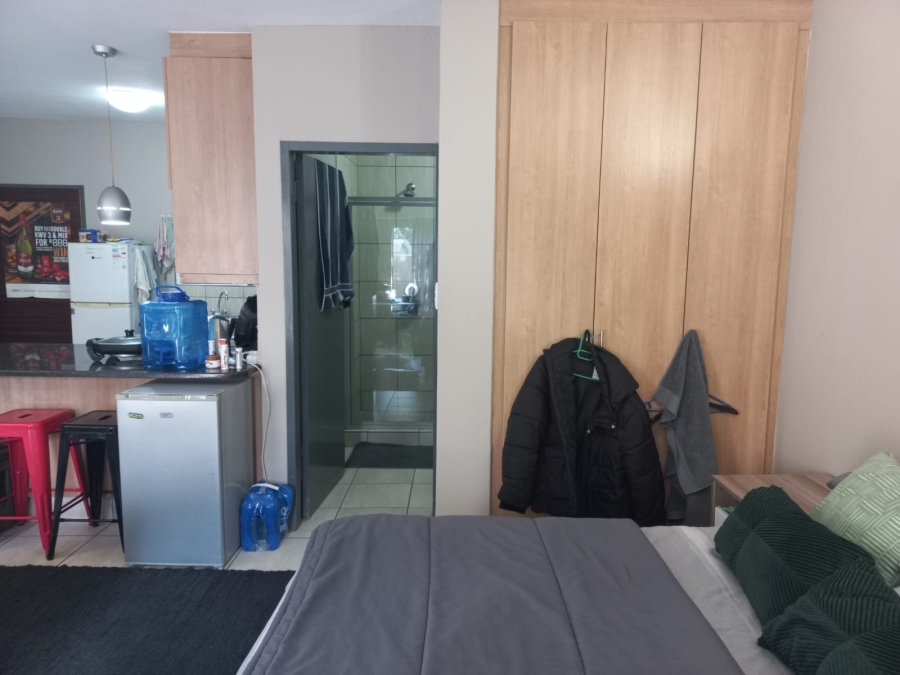 1 Bedroom Property for Sale in Hatfield Gauteng