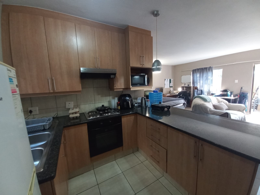 1 Bedroom Property for Sale in Hatfield Gauteng