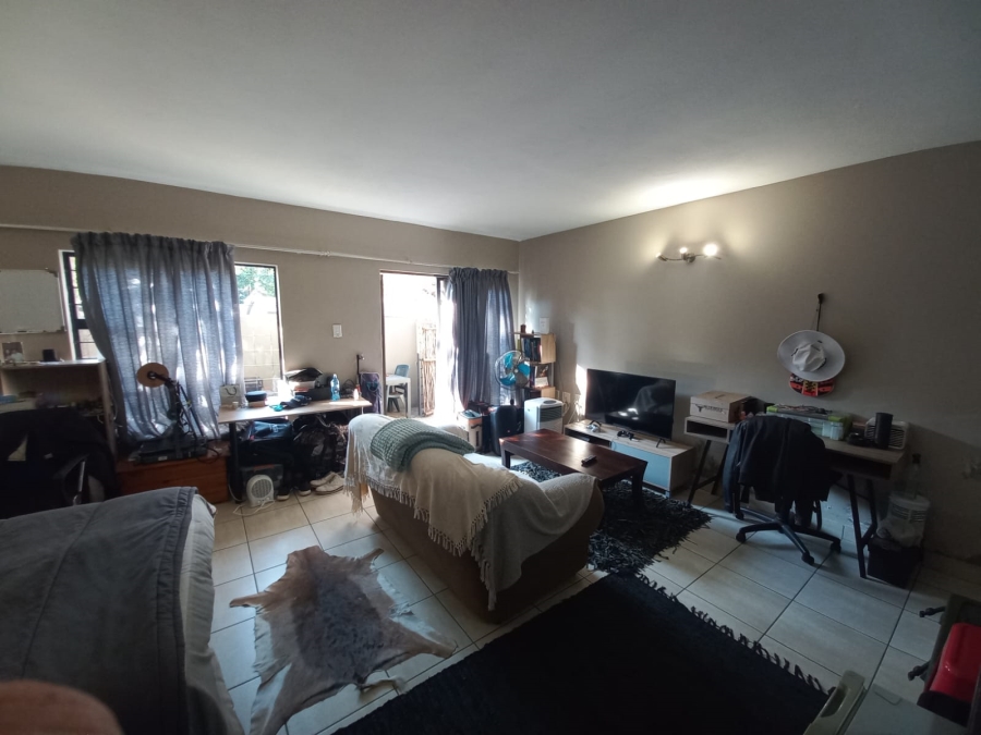 1 Bedroom Property for Sale in Hatfield Gauteng
