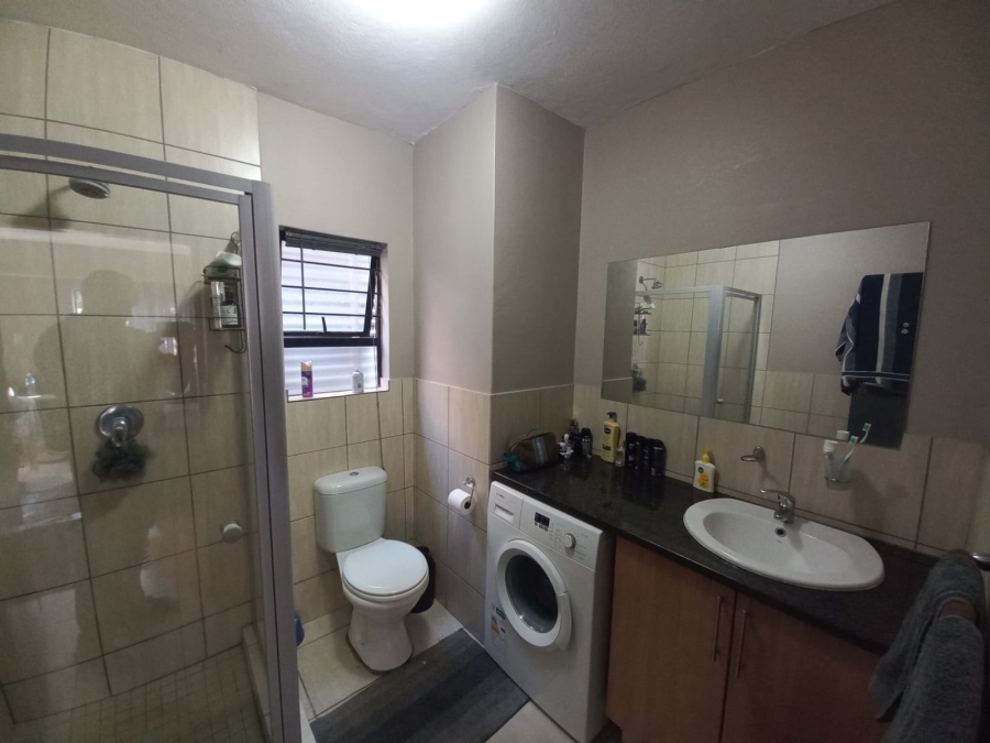 1 Bedroom Property for Sale in Hatfield Gauteng