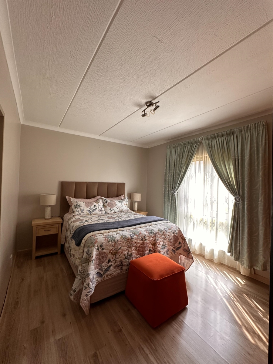 2 Bedroom Property for Sale in Noordwyk Gauteng