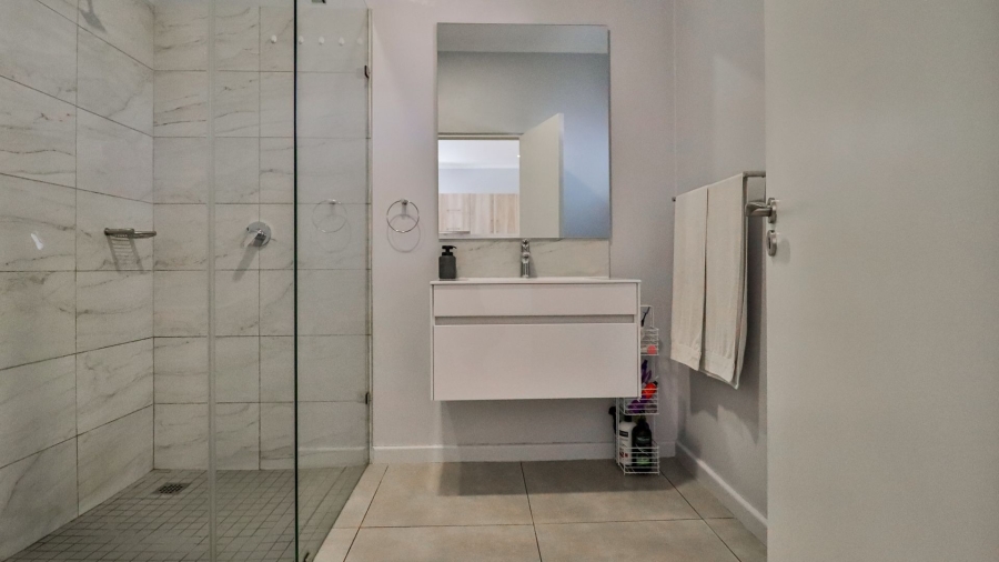 To Let 1 Bedroom Property for Rent in Rosebank Gauteng