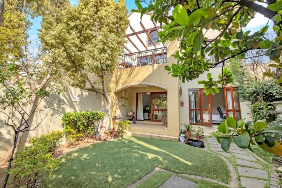 2 Bedroom Property for Sale in Morningside Gauteng
