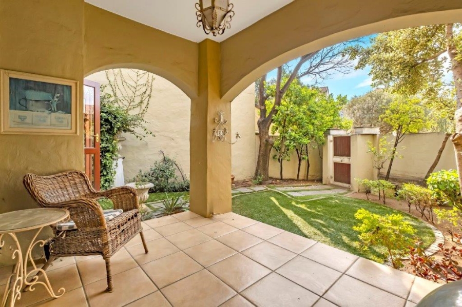 2 Bedroom Property for Sale in Morningside Gauteng