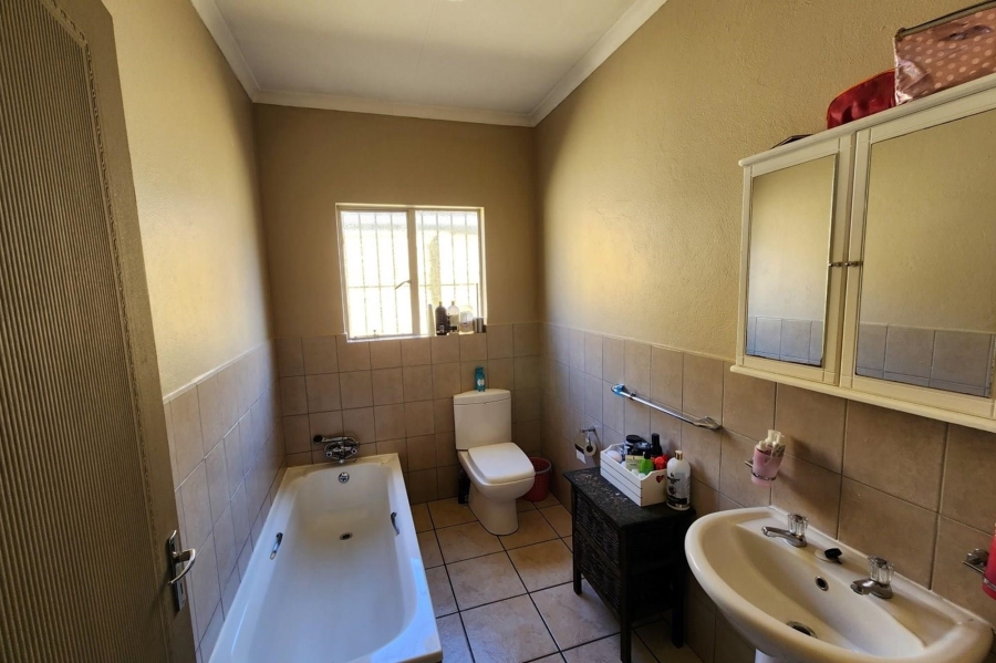 3 Bedroom Property for Sale in Brakpan North Gauteng