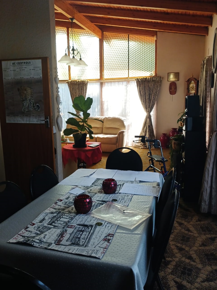 3 Bedroom Property for Sale in Greenhills Gauteng