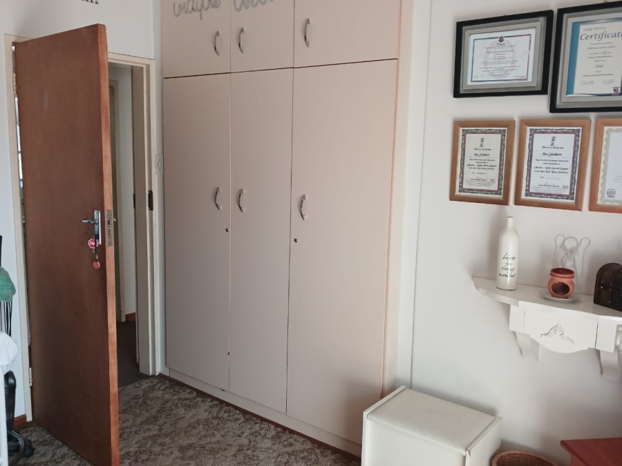 3 Bedroom Property for Sale in Greenhills Gauteng