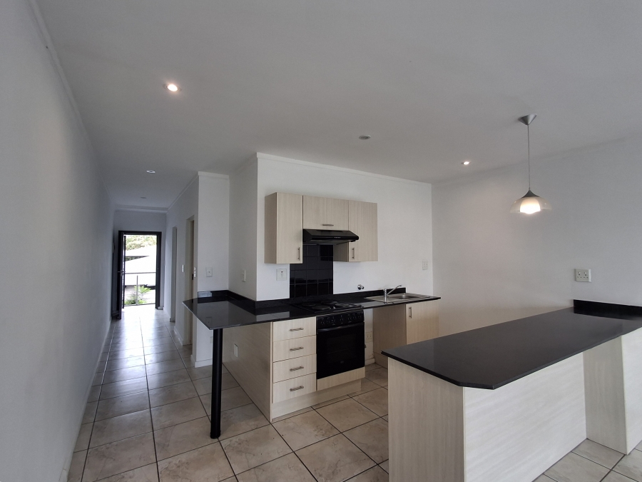 1 Bedroom Property for Sale in Hurlingham Gauteng
