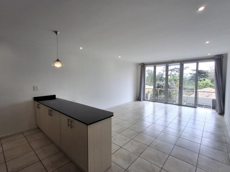 1 Bedroom Property for Sale in Hurlingham Gauteng