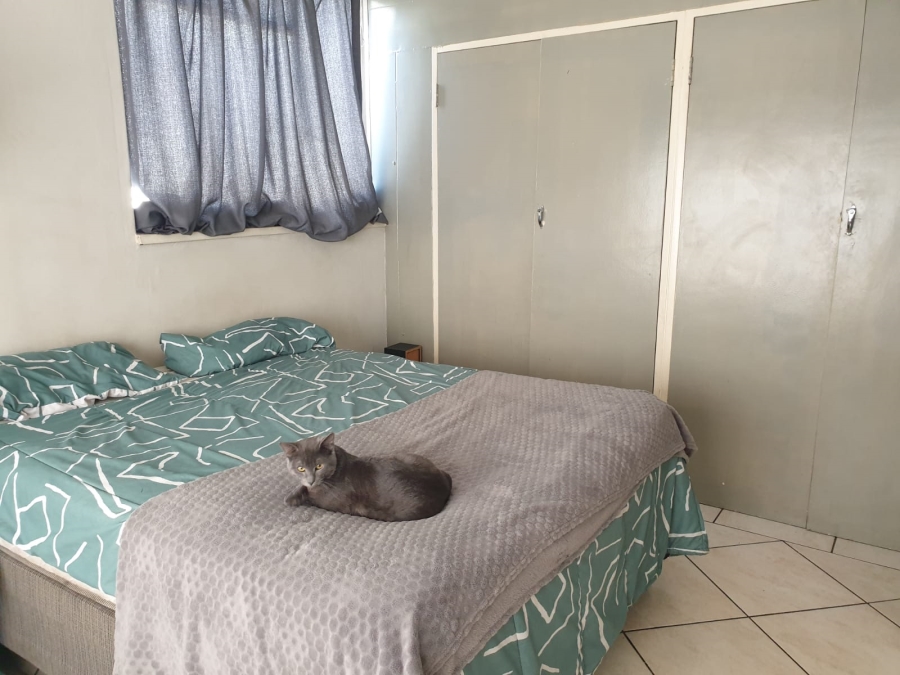 2 Bedroom Property for Sale in Queenswood Gauteng