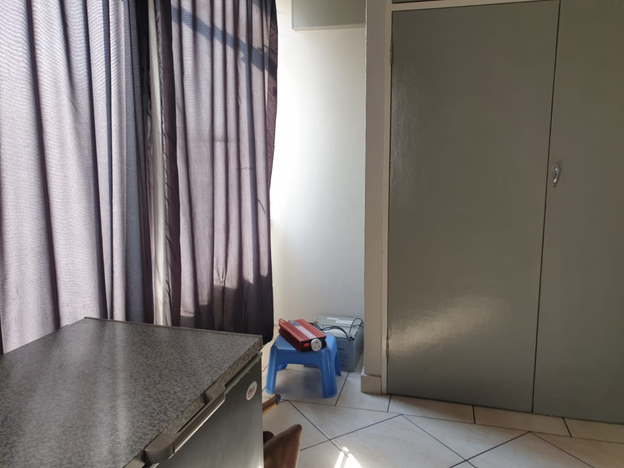 2 Bedroom Property for Sale in Queenswood Gauteng