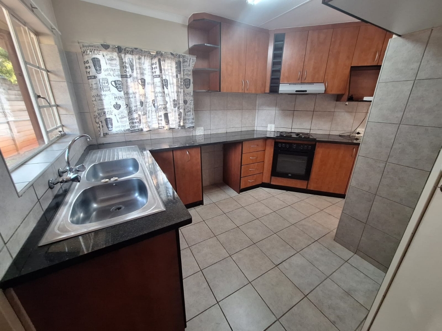 To Let 3 Bedroom Property for Rent in Doornpoort Gauteng