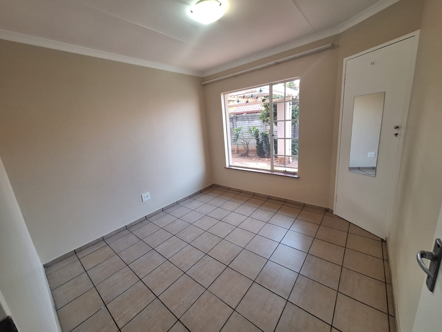To Let 3 Bedroom Property for Rent in Doornpoort Gauteng