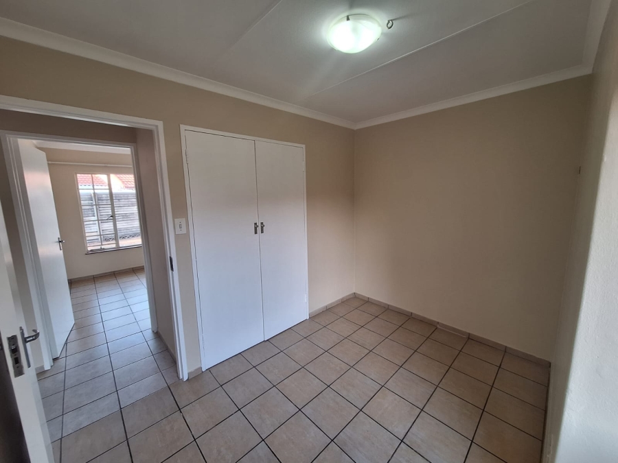 To Let 3 Bedroom Property for Rent in Doornpoort Gauteng