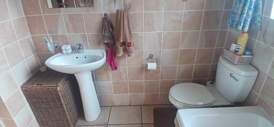 3 Bedroom Property for Sale in Kookrus Gauteng