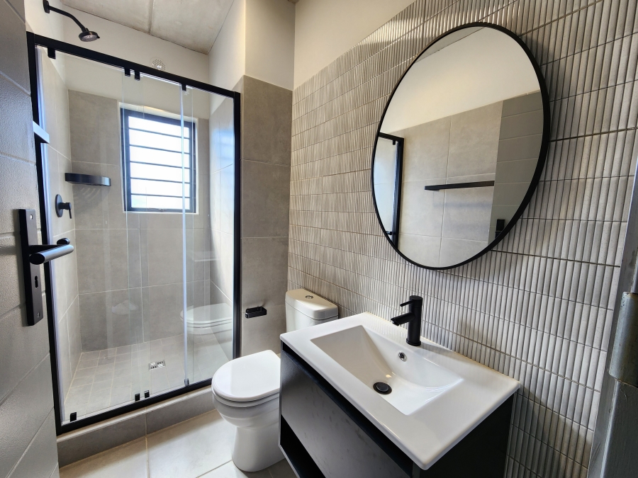 To Let 1 Bedroom Property for Rent in Waterkloof Ridge Gauteng