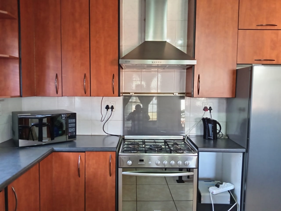 4 Bedroom Property for Sale in Roodepoort North Gauteng