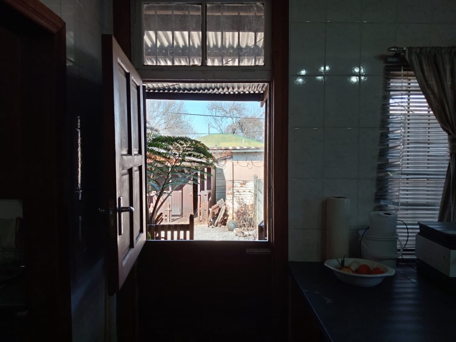 4 Bedroom Property for Sale in Roodepoort North Gauteng