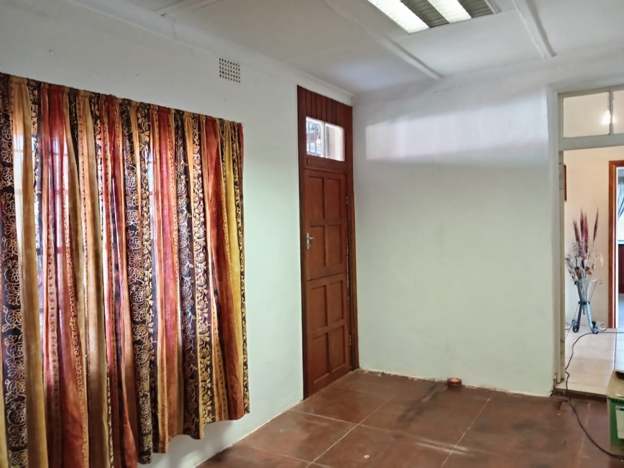 4 Bedroom Property for Sale in Roodepoort North Gauteng
