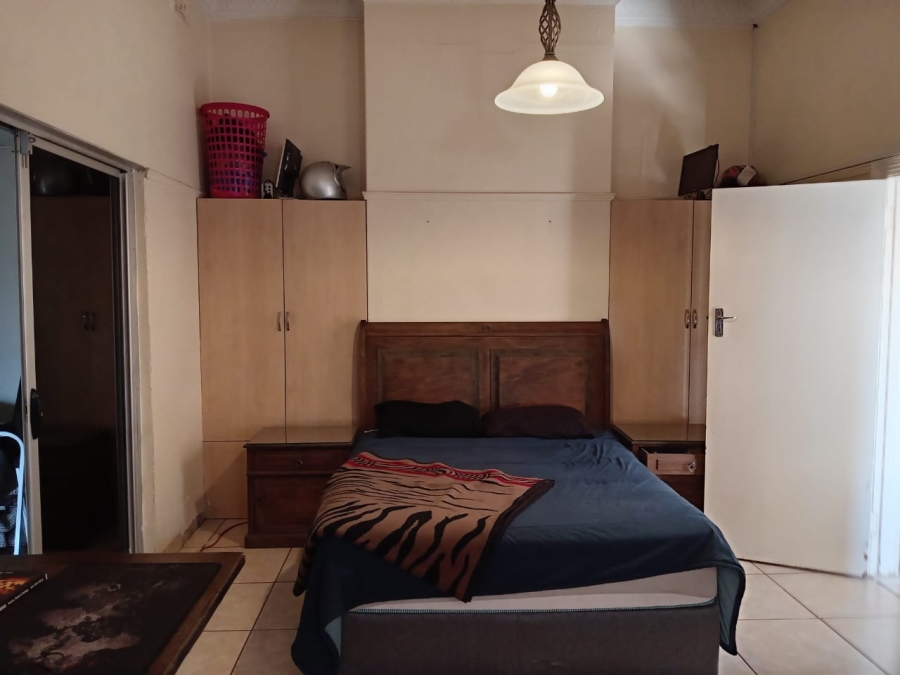4 Bedroom Property for Sale in Roodepoort North Gauteng