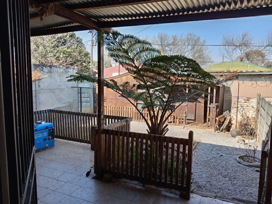 4 Bedroom Property for Sale in Roodepoort North Gauteng
