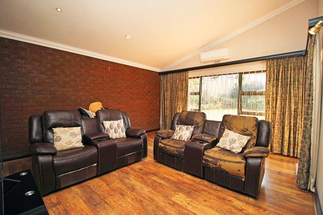 5 Bedroom Property for Sale in Bruma Gauteng