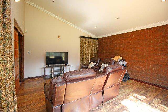 5 Bedroom Property for Sale in Bruma Gauteng