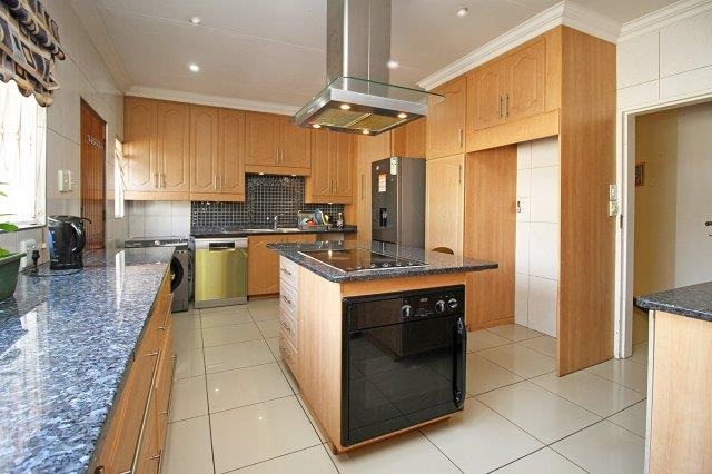 5 Bedroom Property for Sale in Bruma Gauteng