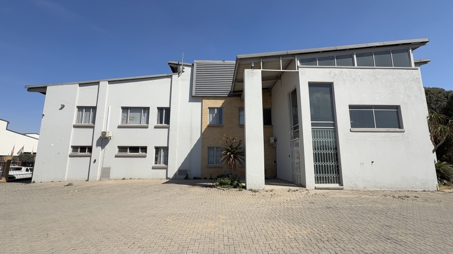 Commercial Property for Sale in Driehoek Gauteng