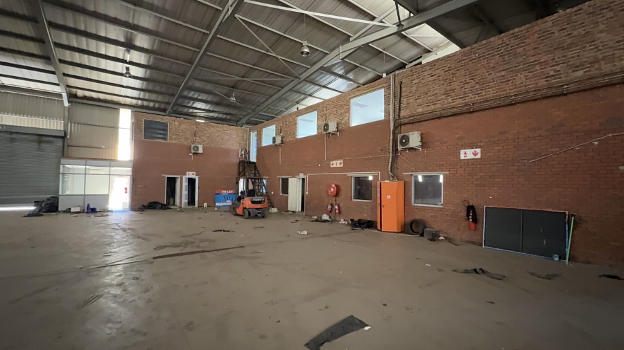 Commercial Property for Sale in Driehoek Gauteng