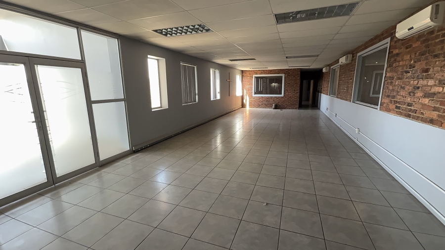 Commercial Property for Sale in Driehoek Gauteng