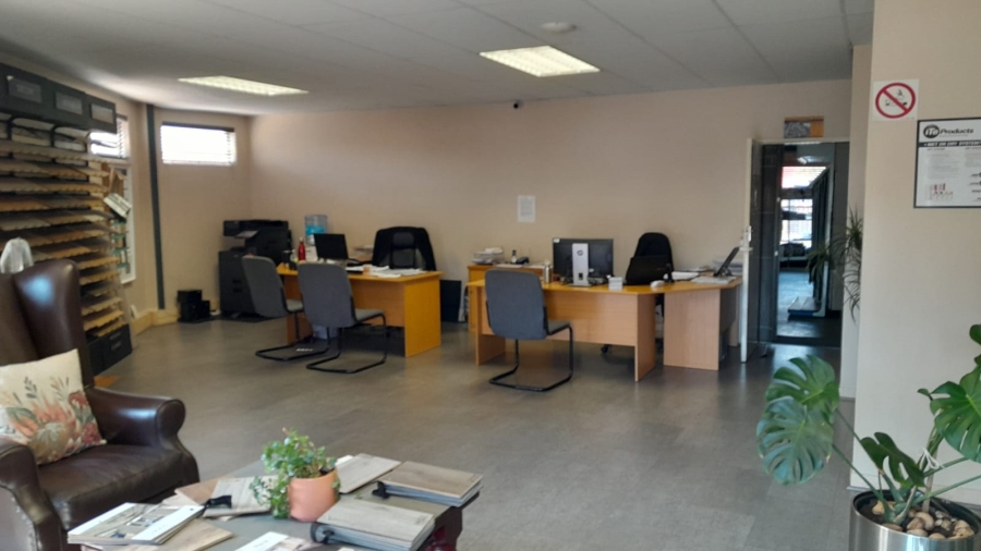 To Let commercial Property for Rent in Rooihuiskraal Gauteng