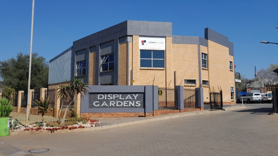 To Let commercial Property for Rent in Rooihuiskraal Gauteng