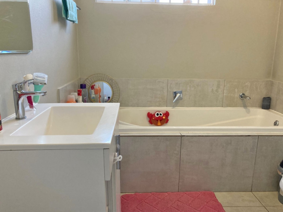 To Let 2 Bedroom Property for Rent in Malanshof Gauteng