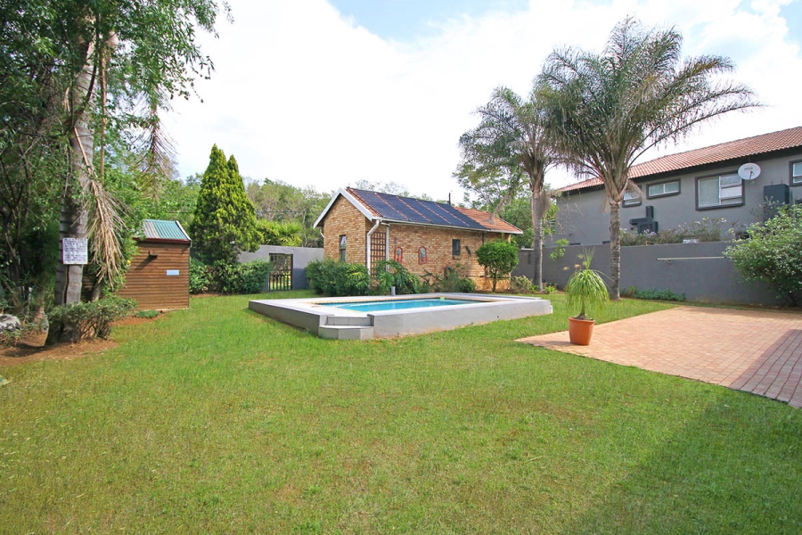 5 Bedroom Property for Sale in Thornhill Estate Gauteng