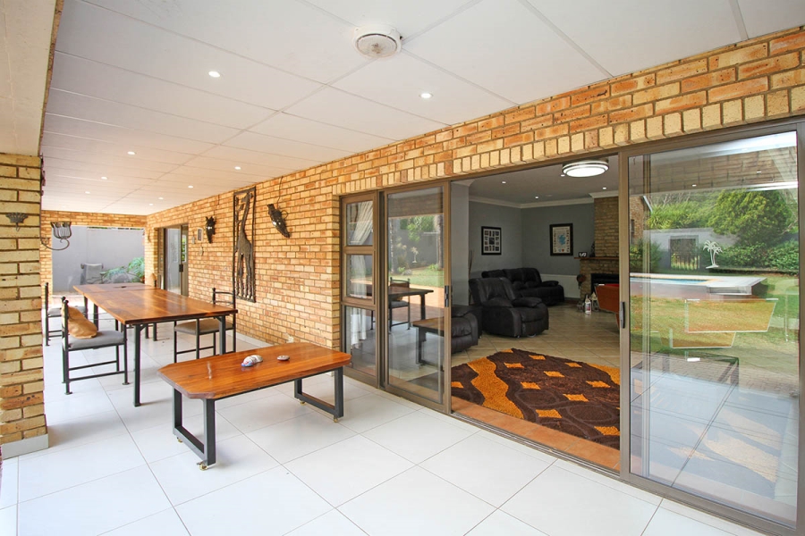5 Bedroom Property for Sale in Thornhill Estate Gauteng
