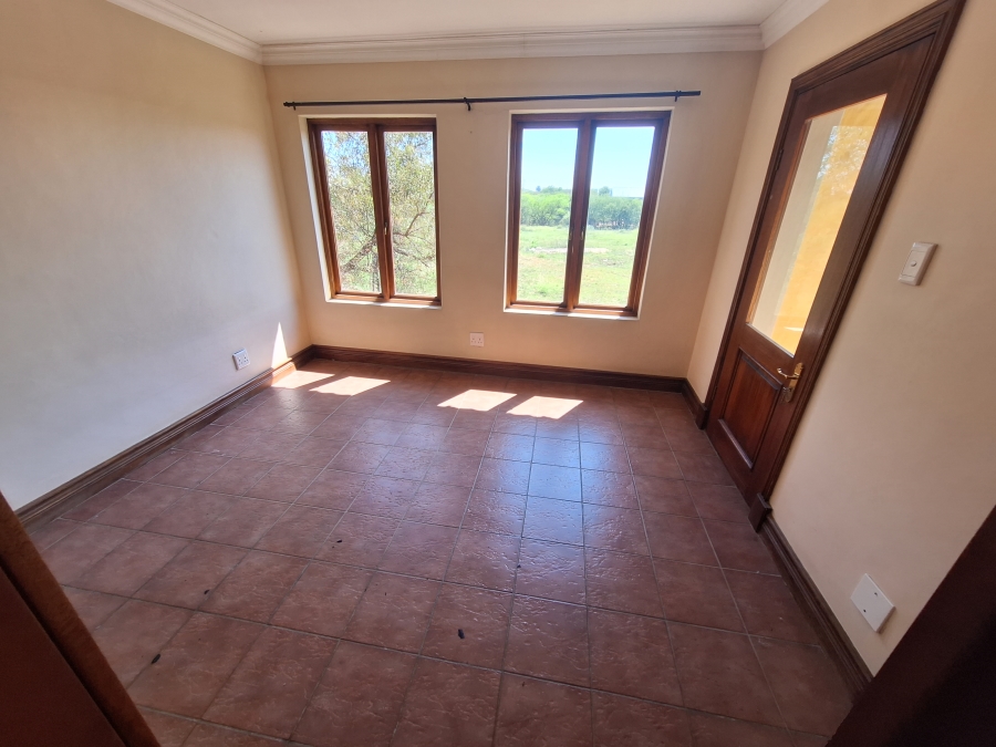 To Let 3 Bedroom Property for Rent in Equestria Gauteng