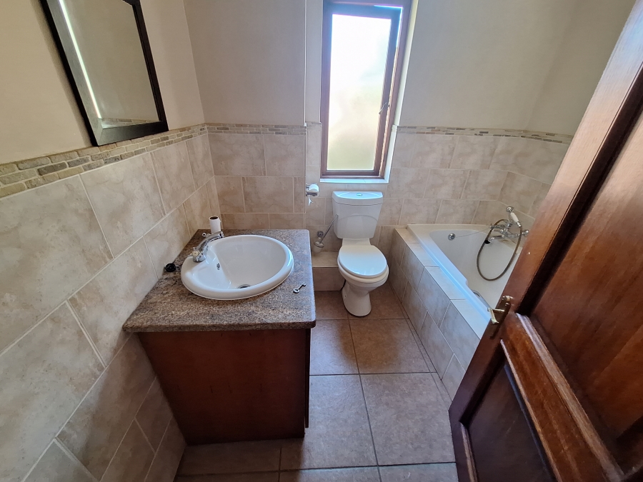 To Let 3 Bedroom Property for Rent in Equestria Gauteng