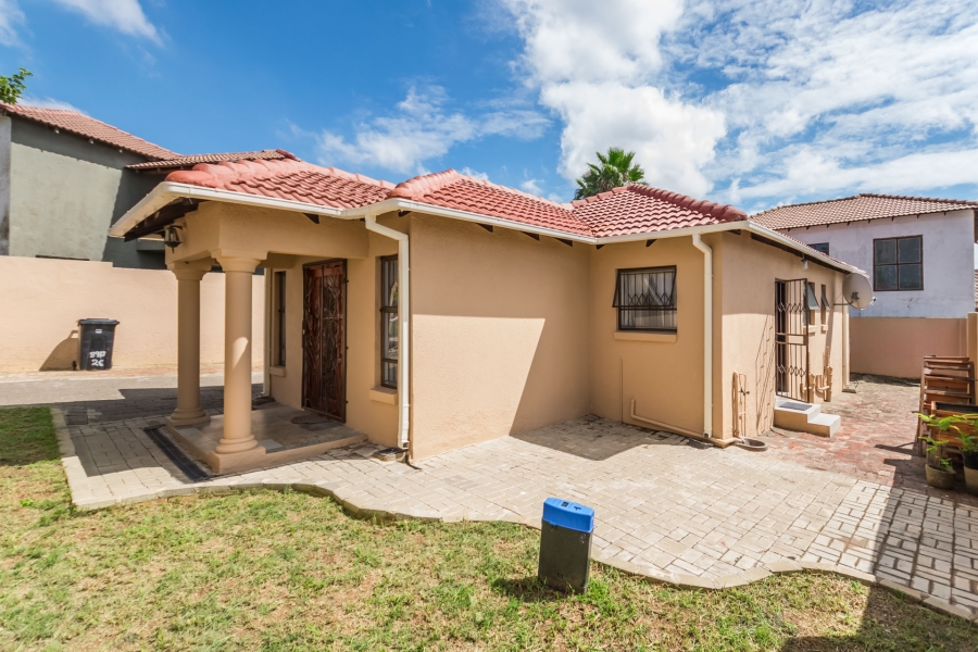 3 Bedroom Property for Sale in Cosmo City Gauteng