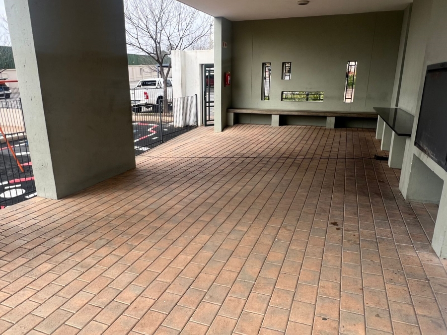 2 Bedroom Property for Sale in Ferndale Gauteng