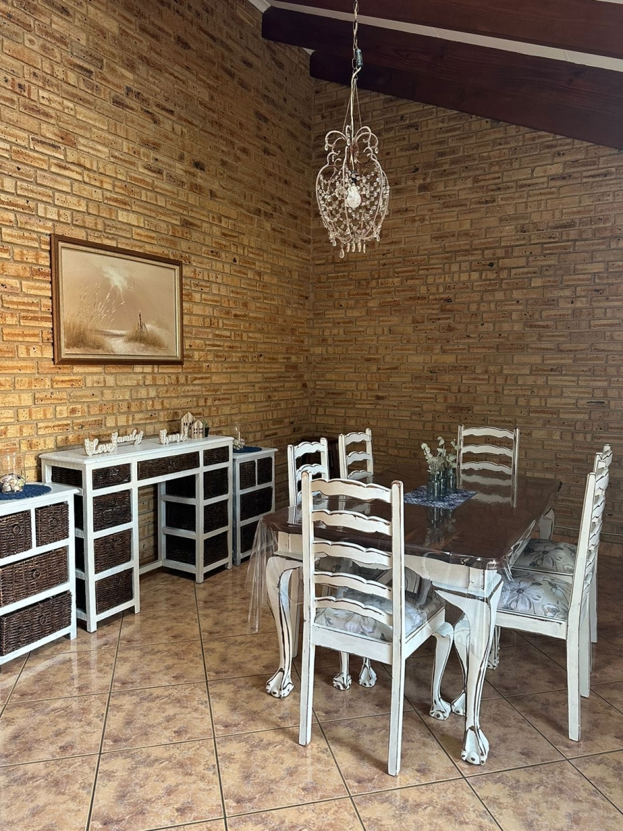 To Let 3 Bedroom Property for Rent in Noordheuwel Gauteng