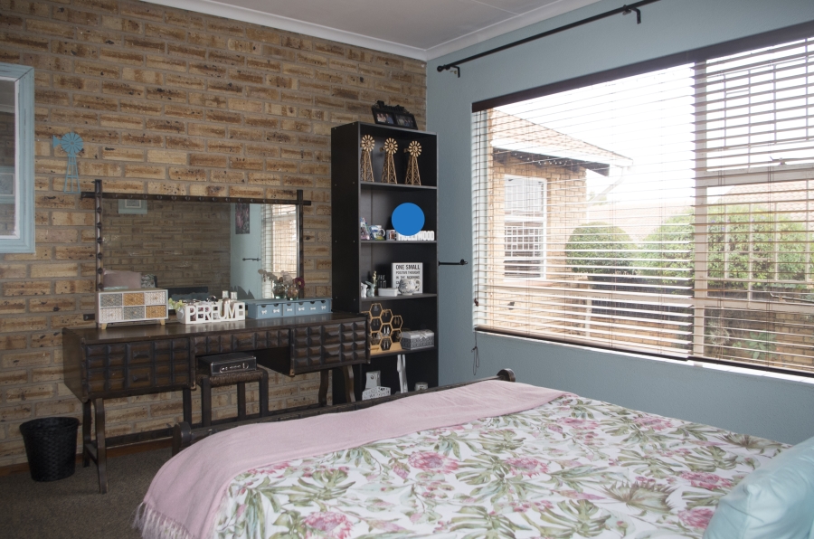 To Let 3 Bedroom Property for Rent in Noordheuwel Gauteng